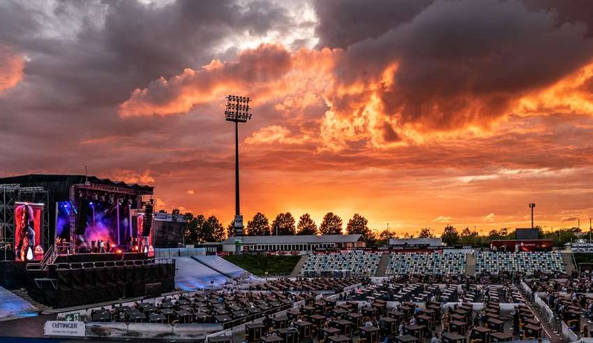 (© Gerd Wiggers | Bild: STRANDKORB im Sparkassenpark Mönchengladbach 2020)